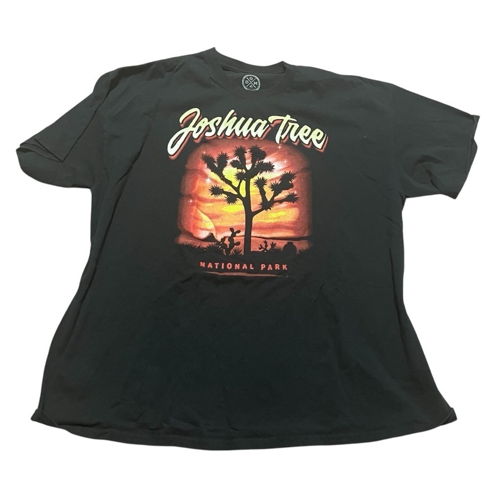Joshua Tree National Park Black Graphic Tee Size 2XL Travel Adventure Hiking